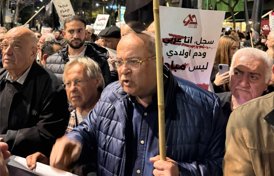 لجنة الامن القومي تُقر قانونا بادر إليه الطيبي حول سيارات رش المياه العادمة